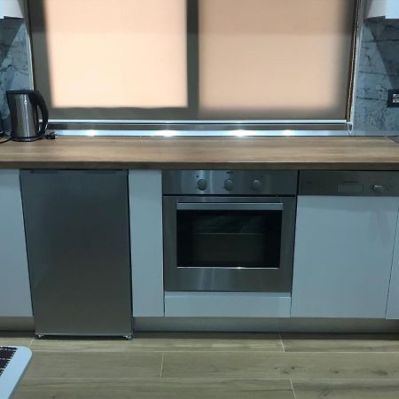 Durres Rebi Apartment Bagian luar foto