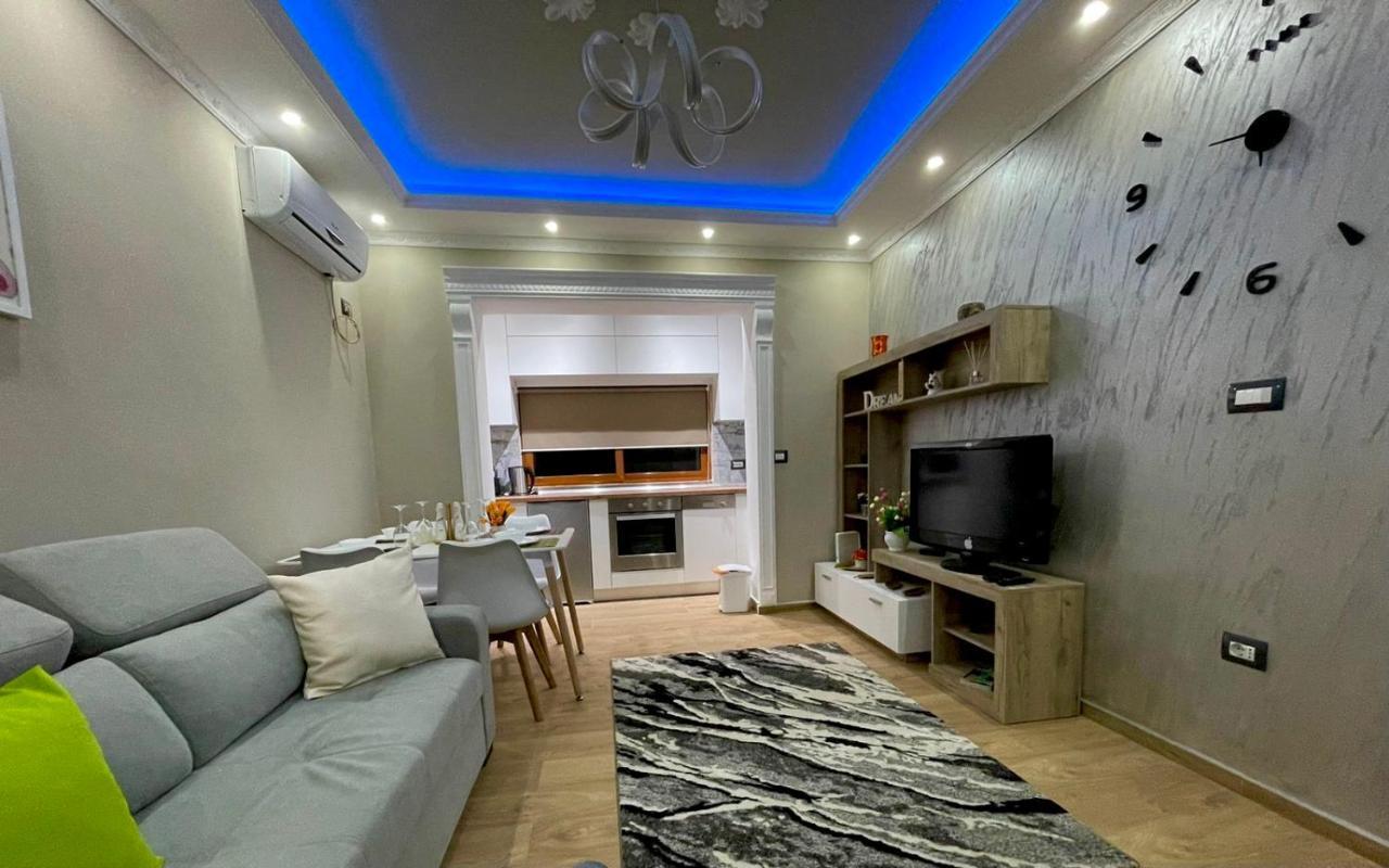 Durres Rebi Apartment Bagian luar foto