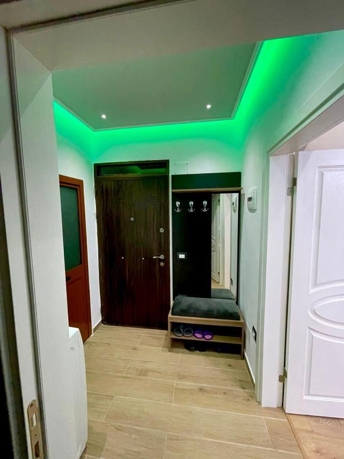 Durres Rebi Apartment Bagian luar foto