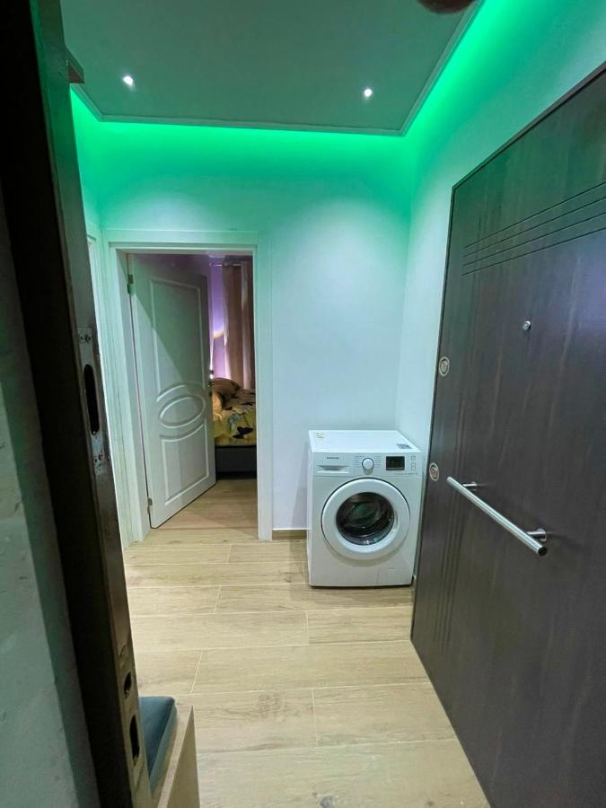 Durres Rebi Apartment Bagian luar foto