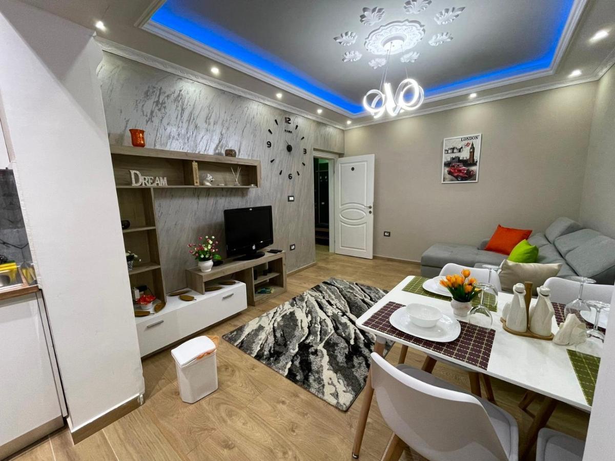 Durres Rebi Apartment Bagian luar foto