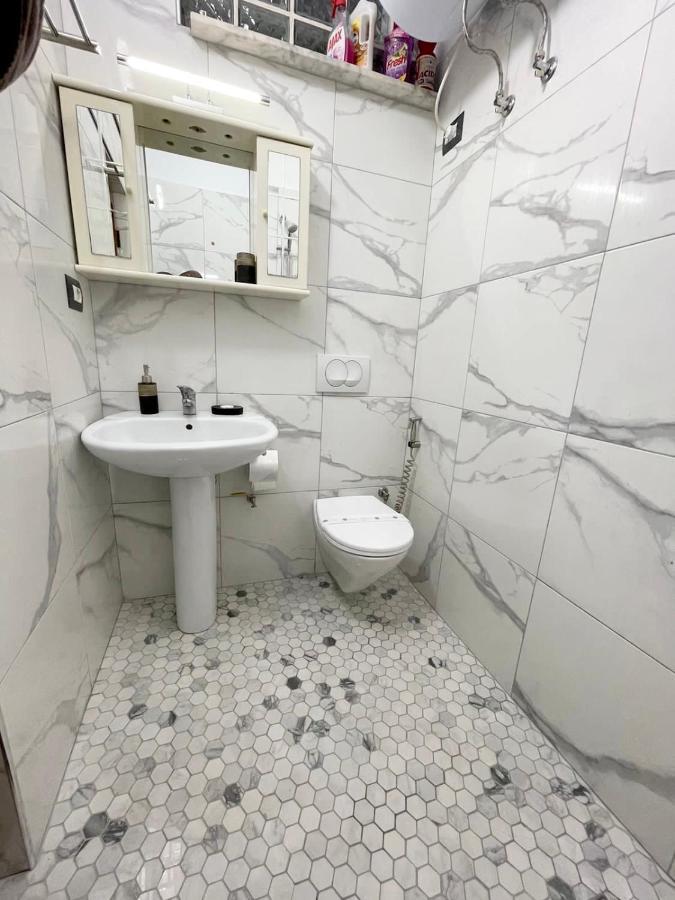 Durres Rebi Apartment Bagian luar foto